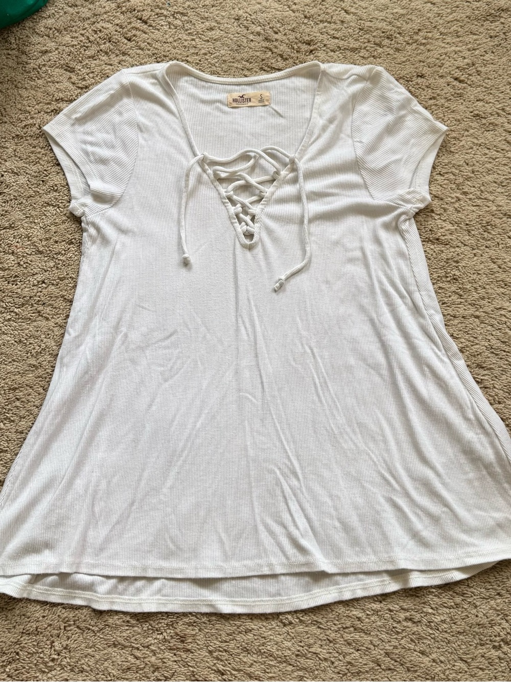 Hollister White Lace-Up V-Neck Short Sleeve Tunic